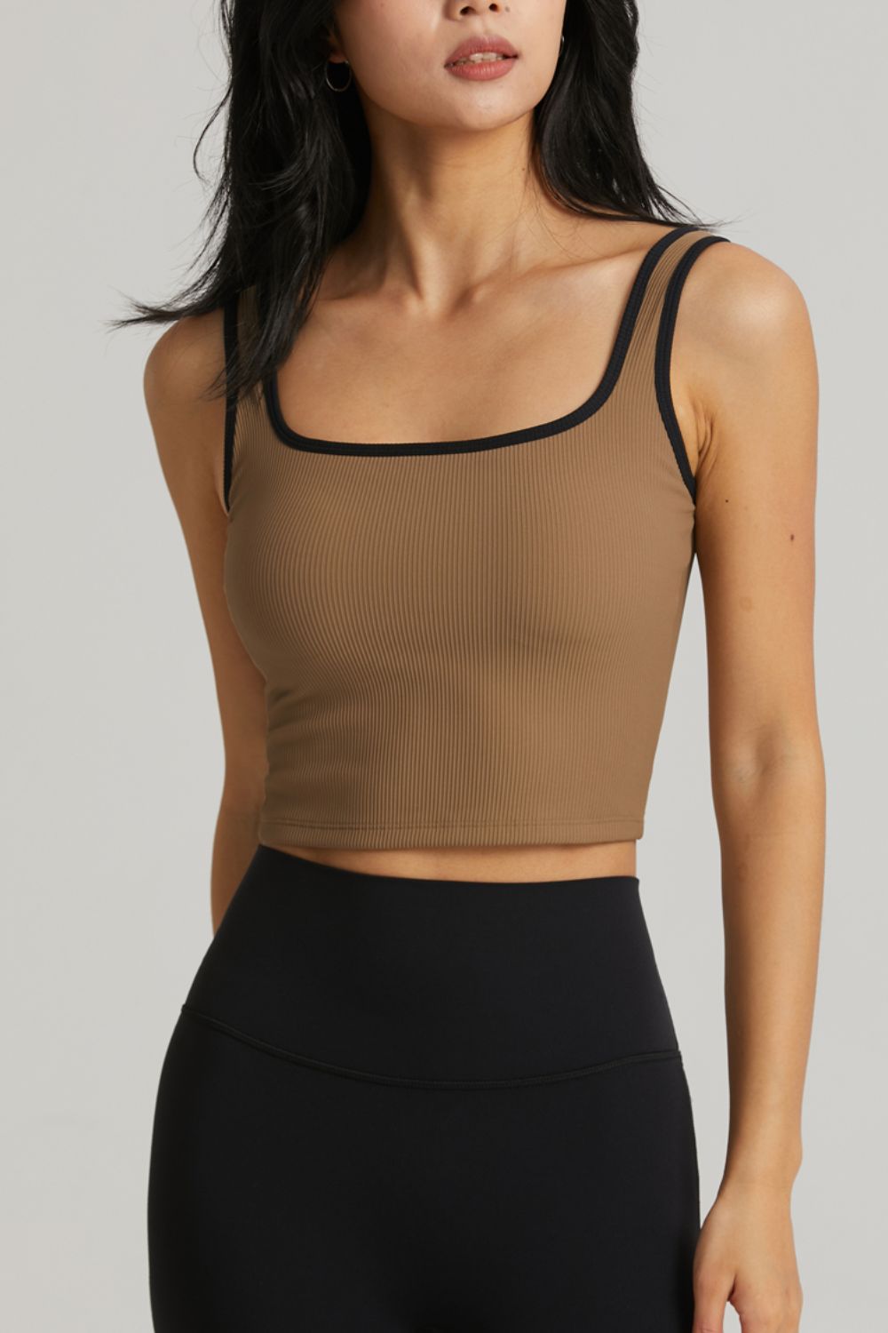 Contrast Square Neck Cropped Sports Tank - Groove Rabbit
