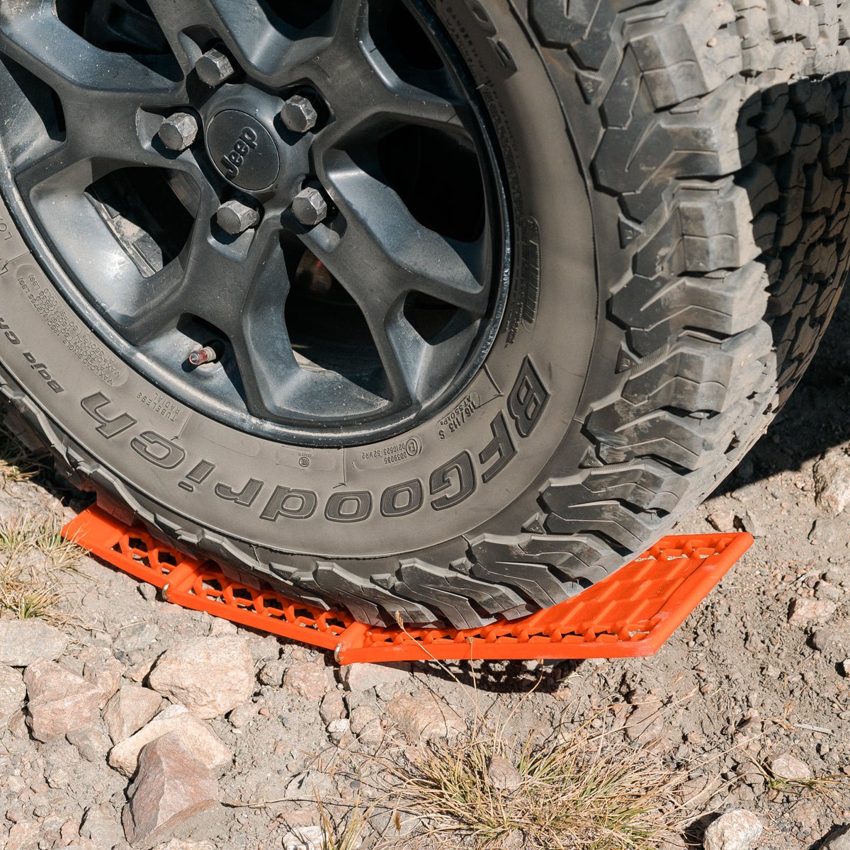 Tire Traction Mats - Groove Rabbit